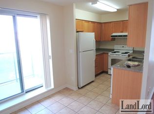 11 Oneida Cres UNIT 204, Richmond Hill, ON L4B0A1