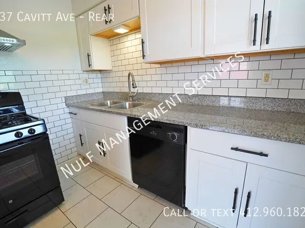 437 Cavitt Ave, Trafford, PA 15085