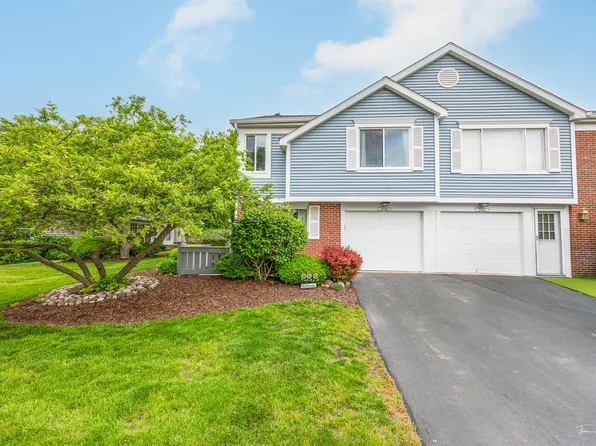 27W314 Melrose Ln, Winfield, IL 60190