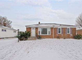 10579 Richard Dr, Parma, OH