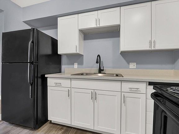 3rd image of 324 W Cleveland Ave #1 & 10