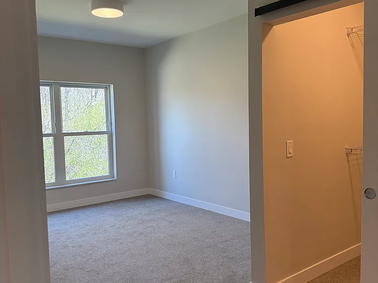 2645 Burton Rd #101 — Photo 9