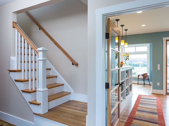 4th image of 170 Berbusse Ln