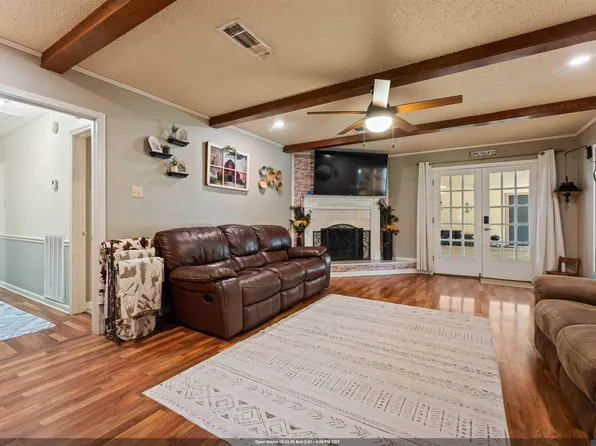 33897 Duff Rd, Walker, LA 70785