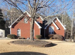 5975 Cedar Lake Trl, Loganville, GA 30052