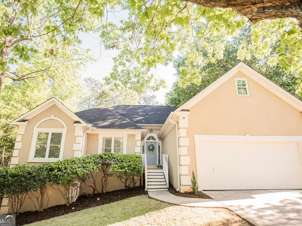 305 Ashville Ct, Macon, GA 31210