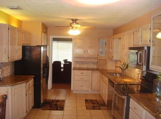 5607 Deepcreek Ln, Houston, TX 77091