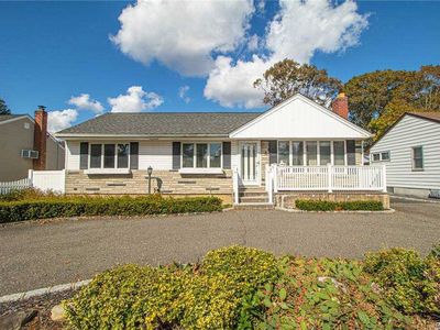 3951 Keily Dr, Seaford, NY, 11783