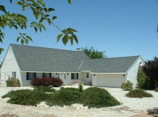 20140 Eyota Rd, Apple Valley, CA 92308