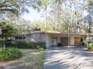 5545 Camelot Dr, Savannah, GA 31405