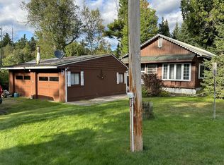 647 Fletcher Farm Rd, Bloomingdale, NY 12913