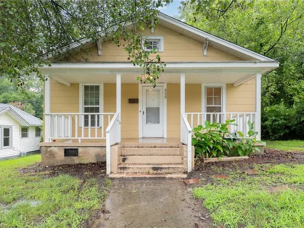 808 Dillard St, Greensboro, NC 27403