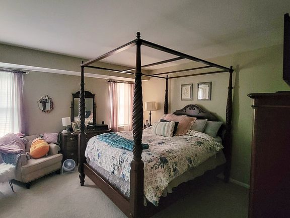 Master Bed Room