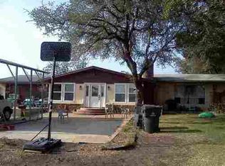 1505 Buchanan Dr, Burnet, TX 78611