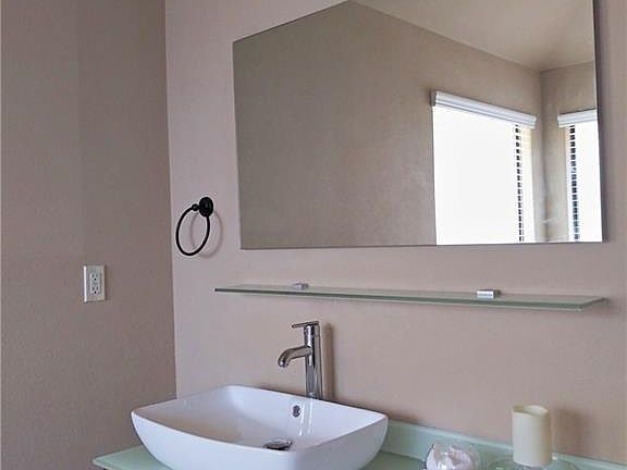 5th image of 5506 Encino Oak Way