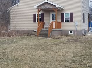 7128 Cedar Heights Dr, Waterloo, IA 50701