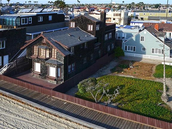 2nd image of 5719 E Seaside Walk