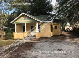 135 S Salisbury Ave, Deland, FL 32720