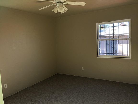 3rd image of 6369 1/2 Imperial Ave