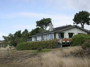 15001 Navarro Way, Manchester, CA 95459