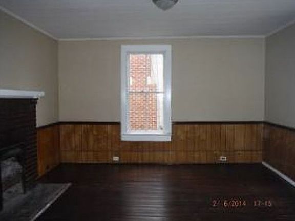 3rd image of 605 W Garrison Blvd