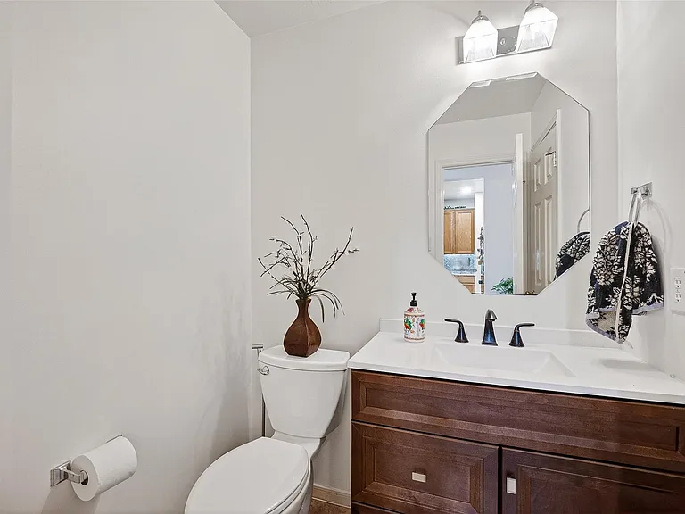 2602 Falcon Knoll Ln — Photo 15