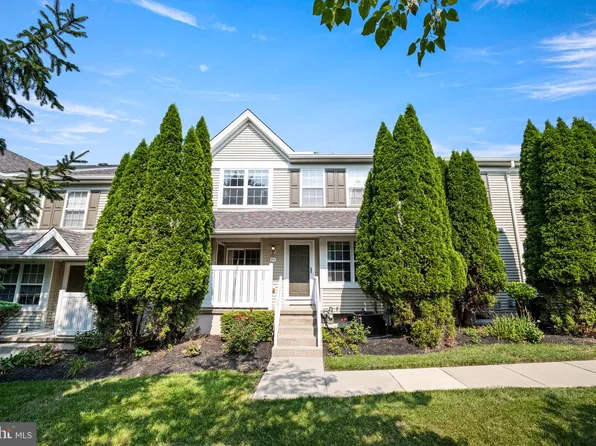 54 Granite Ln #2, Chester Springs, PA 19425