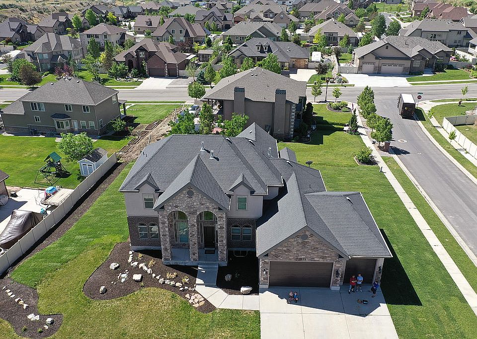 1st image of 1703 W Man O War Dr
