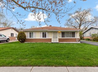 1374 Forest Pl, Calumet City, IL