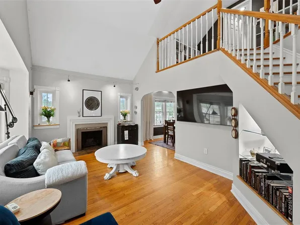 1528 Louisville Ave, Saint Louis, MO 63139