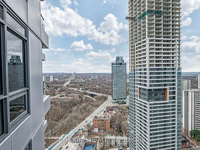 395 Bloor St E #2901 — Photo 23