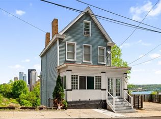 137 E Sycamore St, Pittsburgh, PA 15211