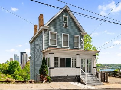137 E Sycamore St, Pittsburgh, PA, 15211