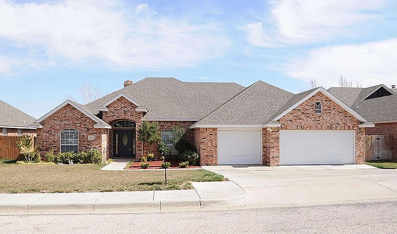 1st image of 2502 Sweetgum Ln