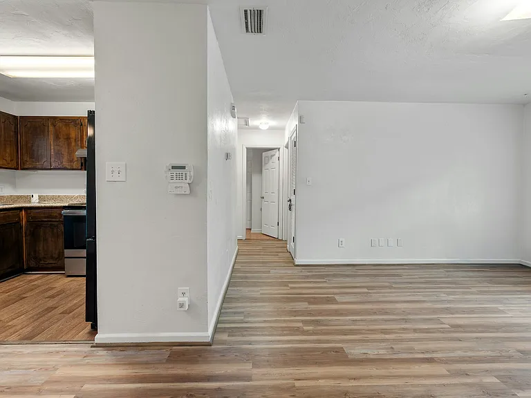 2434 Jolene Ln — Photo 22
