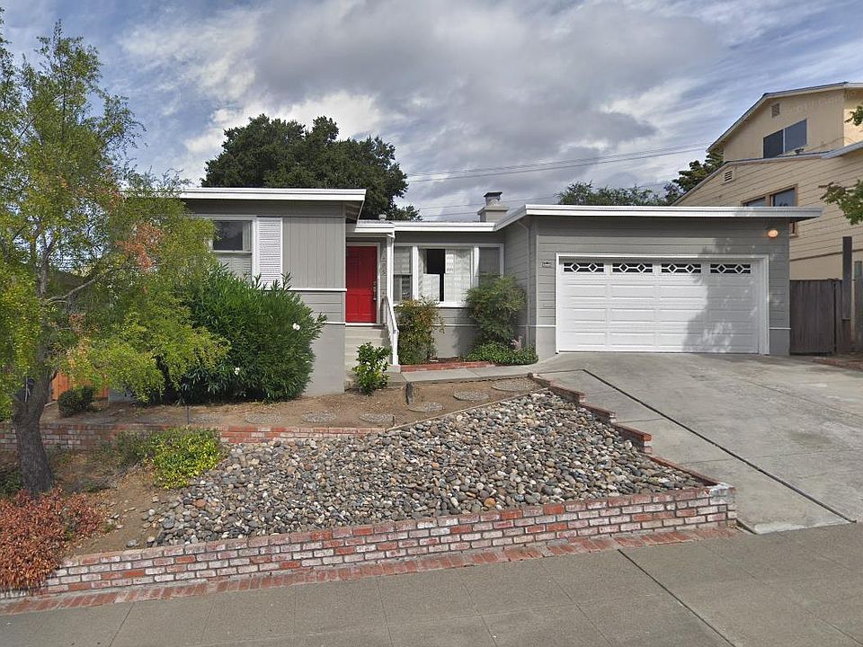 1st image of 3605 Fernwood St
