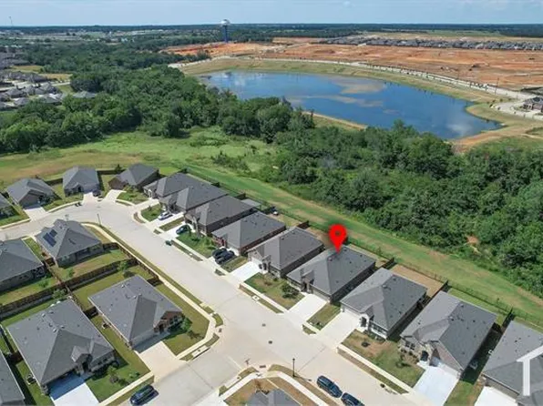 11103 Mustang Trl, Aubrey, TX 76227