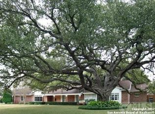 1305 Shady Ln, Hondo, TX 78861