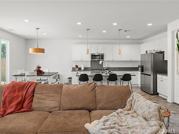 5th image of 32690 Ascot Hill Cir