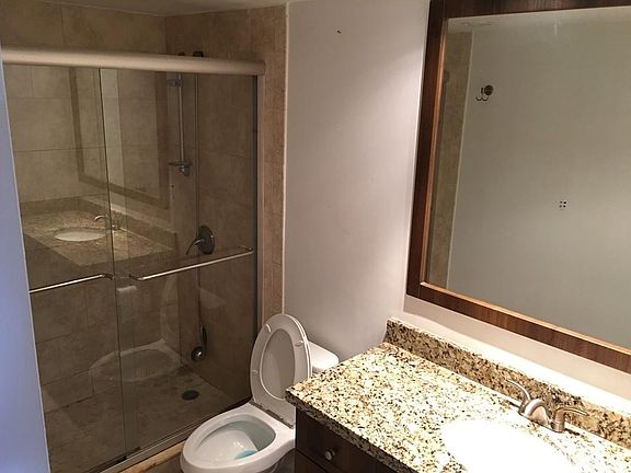 3rd image of 19390 Collins Ave APT 411