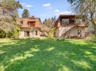 4410 Lords Ln, Lake Oswego, OR 97035