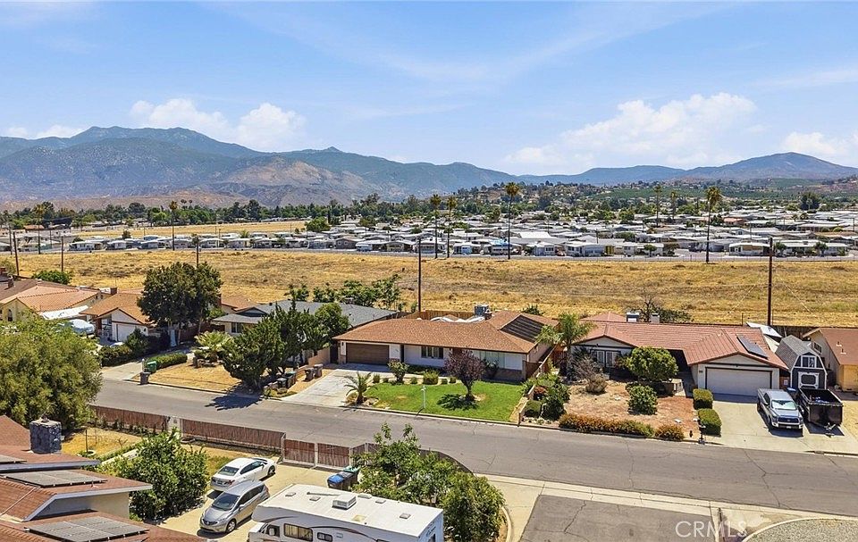 25894 Fore Dr, Hemet, CA 92544 | MLS #SW26103036 | Zillow