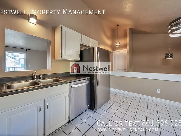 8592 S Wasatch Blvd — Photo 5