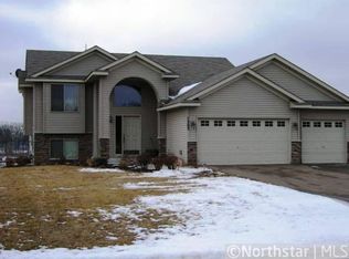 1303 Deer Haven Ct, Isanti, MN 55040