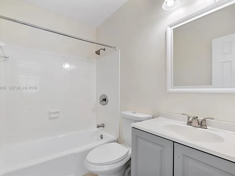 1612 SW 23rd St #1612 — Photo 25