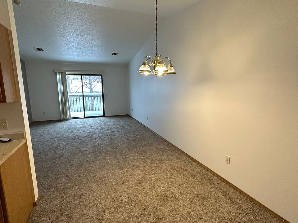 Bluestem Estates 3219 S Sycamore Ave Sioux Falls SD Zillow