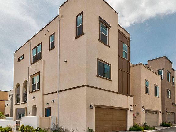 2nd image of 667 Daniel Freeman Cir