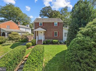 9 N Greenbrier St, Arlington, VA 22203