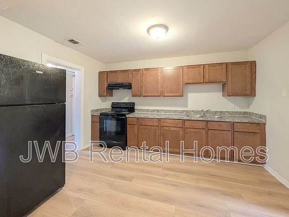 3rd image of 1634 Rosanne St