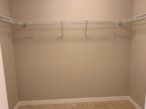 3rd image of 49 Frenora Ln